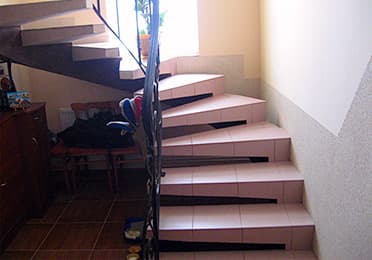 Бетонні сходи